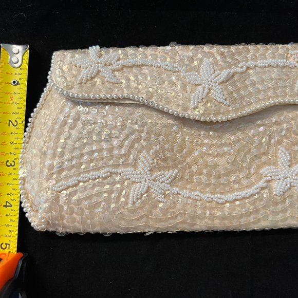 Vintage 1950’s Beaded Clutch - Picture 3 of 7